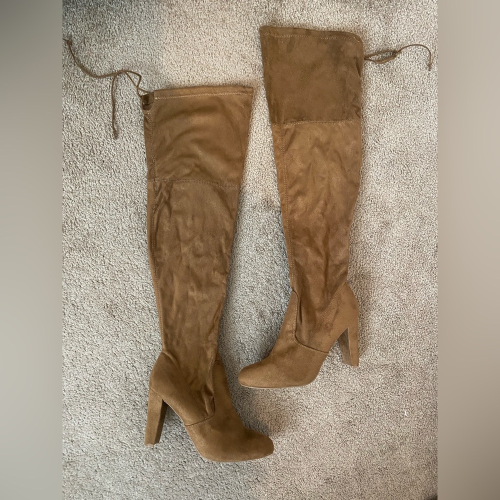 Fashion nova thigh high boots (never worn)